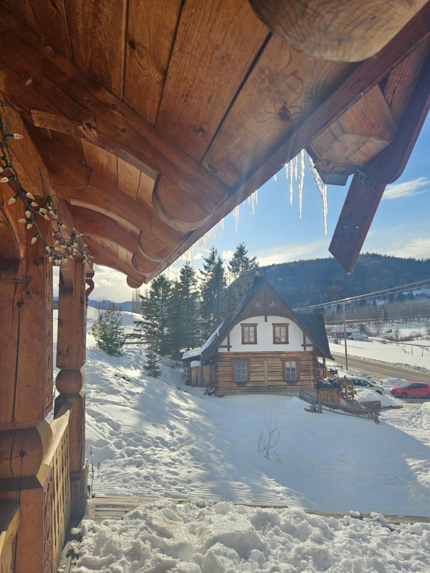 Le Repaire Viking Bed and Breakfast Sainte-Rose-du-Nord Exterior foto
