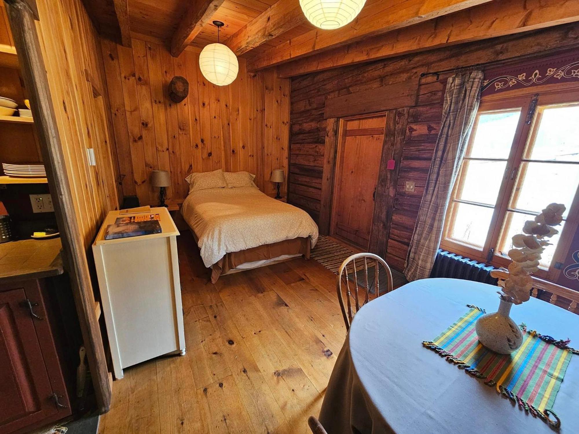 Le Repaire Viking Bed and Breakfast Sainte-Rose-du-Nord Exterior foto